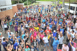 Trabalhadores rejeitaram proposta do patronal que sugeriu que eles retornassem ao trabalho sem o pagamento dos atrasados