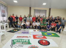 Plenária das Regionais Oeste e Meio-Oeste debate desafios e organiza lutas para 2026