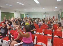 Professores de Chapecó repudiam fala de João Rodrigues e encaminham ações de luta