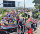 6ª Marcha dos Catarinenses reúne 3 mil trabalhadores em Florianópolis