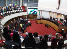 SINTESPE comemora 30 anos e recebe homenagem da Alesc