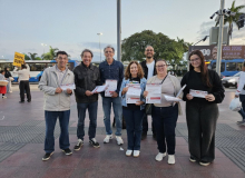 CUT-SC realiza distribuição estadual de jornal sobre lutas da classe trabalhadora