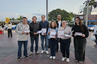 CUT-SC realiza distribuição estadual de jornal sobre lutas da classe trabalhadora