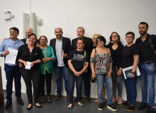 Mobilização dos servidores em Joinville retira projeto de tramitação