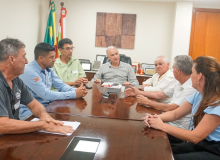 Trabalhadores cobram agilidade dos deputados na votação do reajuste do Piso Salarial